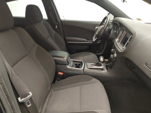 Used 2022 Dodge Charger SXT RWD image 21