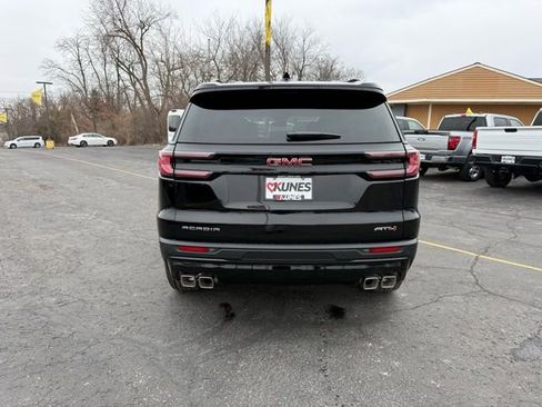 New 2026 GMC Acadia AT4 w/ Luxury Package AWD/4WD image 5