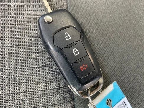 Used 2023 Ford F150 XLT w/ Trailer Tow Package image 25