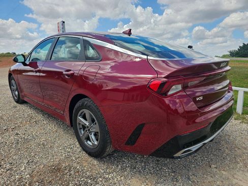 Used 2023 Kia K5 LXS FWD image 4