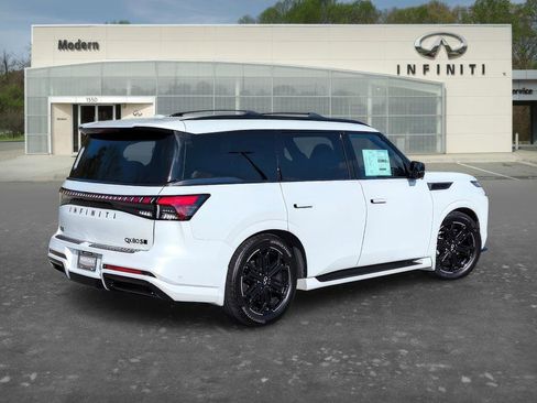 New 2026 INFINITI QX80 4WD w/ Sport Exterior Package image 5