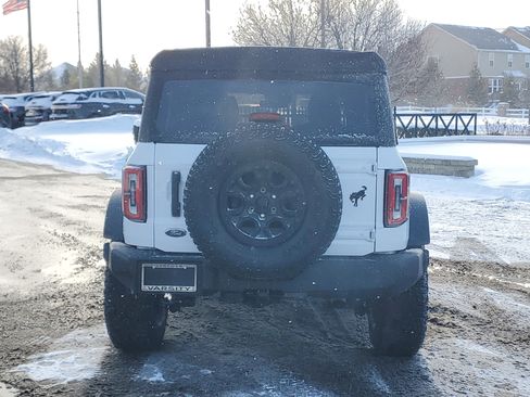 Used 2023 Ford Bronco Wildtrak image 5