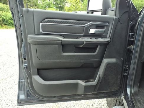 Used 2026 RAM 2500 Big Horn AWD/4WD image 18