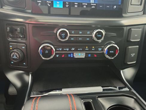 Used 2024 Ford F150 Raptor AWD/4WD image 28