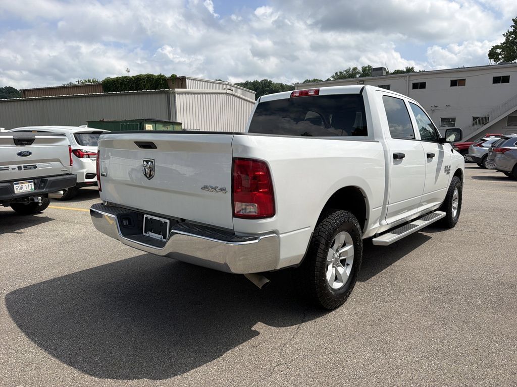 Used 2023 RAM 1500 Classic SLT w/ Electronics Group AWD/4WD image 4
