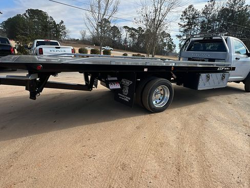 New 2025 RAM 5500 Tradesman image 8