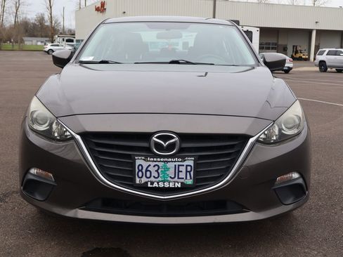 Used 2014 MAZDA MAZDA3 i Touring w/ Technology Package image 9