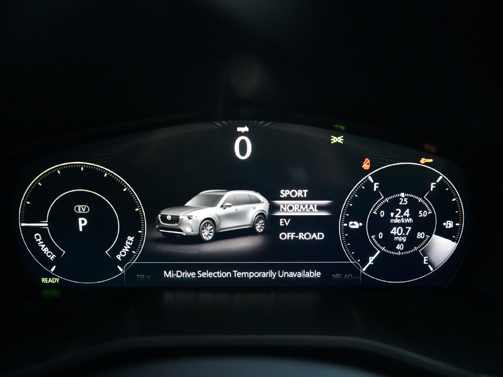 Used 2024 MAZDA CX-90 Plug-In Hybrid w/ Preferred AWD/4WD image 19