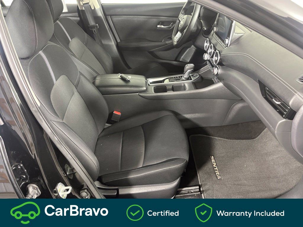 Used 2024 Nissan Sentra SV FWD image 17