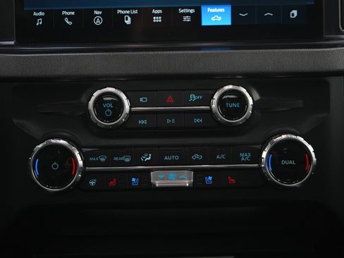 Used 2025 Ford F350 Platinum AWD/4WD image 20