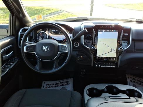 Used 2024 RAM 3500 Big Horn w/ Night Edition AWD/4WD image 10