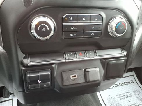 Used 2020 GMC Sierra 2500 4x4 Crew Cab w/ Convenience Package image 16