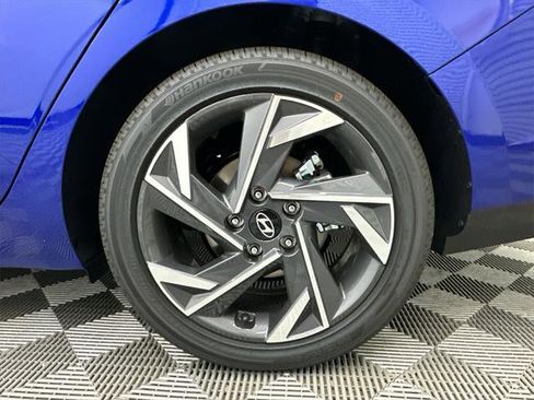 New 2025 Hyundai Elantra SEL w/ Cargo Package image 20