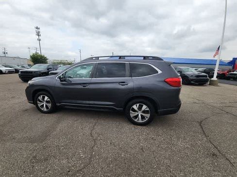 Used 2019 Subaru Ascent Premium AWD/4WD image 19