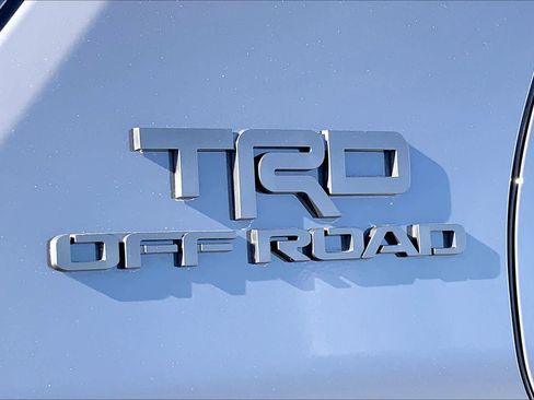Used 2025 Toyota 4Runner TRD Off-Road Premium image 9