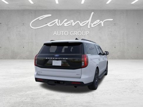 New 2026 Ford Expedition Max Active RWD image 9