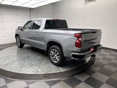 Used 2026 Chevrolet Silverado 1500 LT AWD/4WD image 2