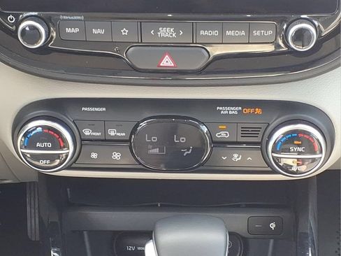 Used 2024 Kia Soul EX FWD image 20