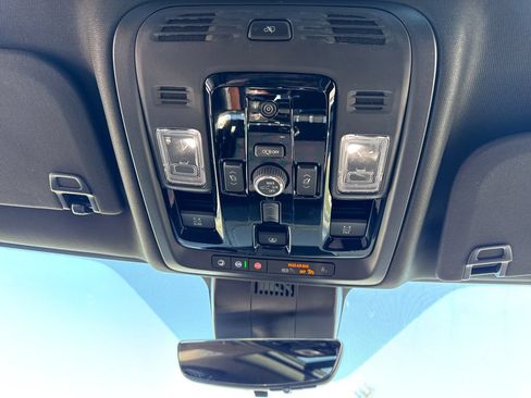 New 2026 GMC Yukon XL Denali w/ Denali Reserve Package AWD/4WD image 25