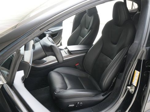 Used 2023 Tesla Model S image 25