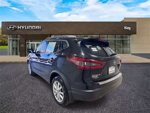 Used 2022 Nissan Rogue Sport SV w/ Technology Package image 20