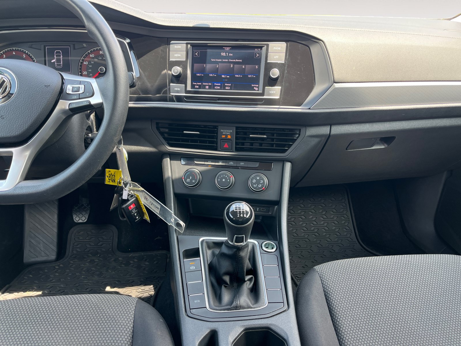 Used 2021 Volkswagen Jetta S w/ Driver Assistance Package FWD image 11