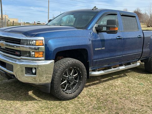 Used 2016 Chevrolet Silverado 3500 LT w/ All-Star Edition image 2