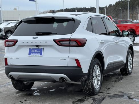 Certified 2024 Ford Escape Active w/ Tech Pack #2 image 8