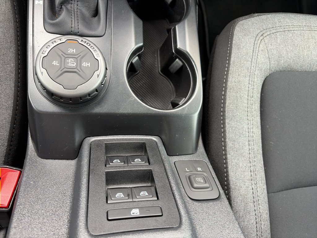 Certified 2025 Ford Bronco 4-Door AWD/4WD image 28