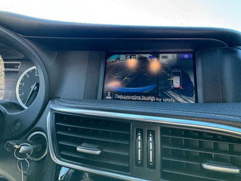 Used 2017 INFINITI QX30 Sport w/ Sport Leather Package image 20