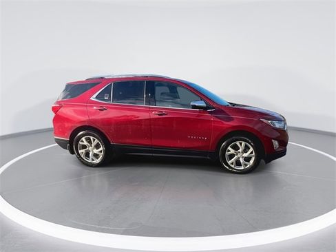 Used 2020 Chevrolet Equinox Premier image 13