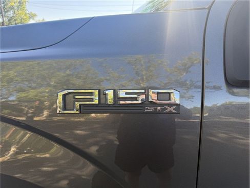 Used 2018 Ford F150 XL w/ Equipment Group 101A Mid AWD/4WD image 9