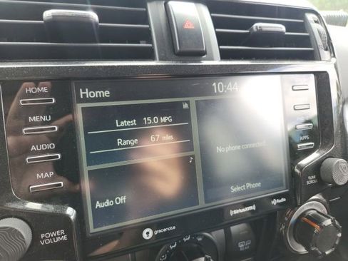 Used 2021 Toyota 4Runner TRD Off-Road AWD/4WD image 10