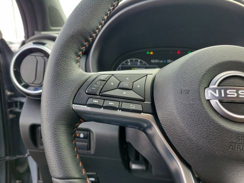 Certified 2023 Nissan Kicks SR w/ SR Premium Package image 22