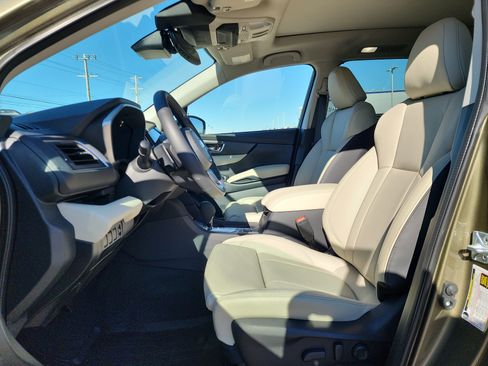 New 2026 Subaru Ascent Limited image 6