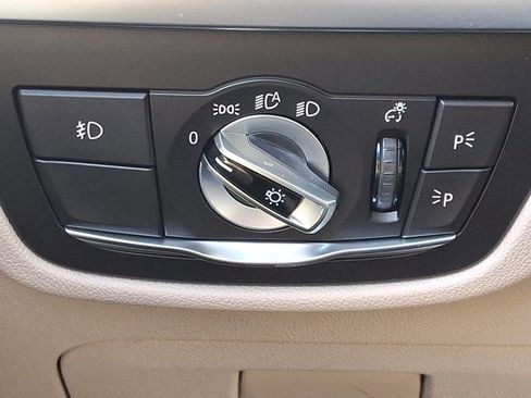 Used 2021 BMW X3 xDrive30i w/ Premium Package image 27