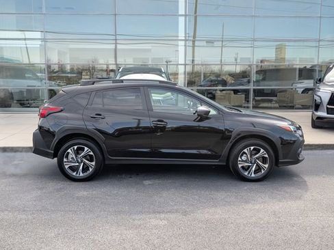 Used 2024 Subaru Crosstrek 2.0i Premium image 9