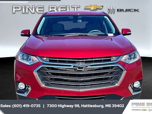 Certified 2020 Chevrolet Traverse LT image 3