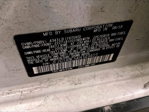 Used 2019 Subaru Crosstrek 2.0i Limited w/ Moonroof Package w/Navigation image 32