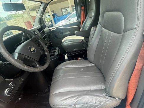 Used 2013 Chevrolet Express 2500 w/ Cold Climate Package RWD image 7