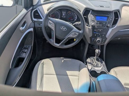 Used 2015 Hyundai Santa Fe Sport image 14