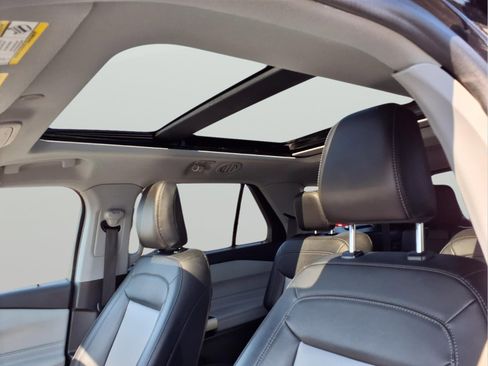 Certified 2024 Ford Explorer XLT w/ Equipment Group 202A image 16