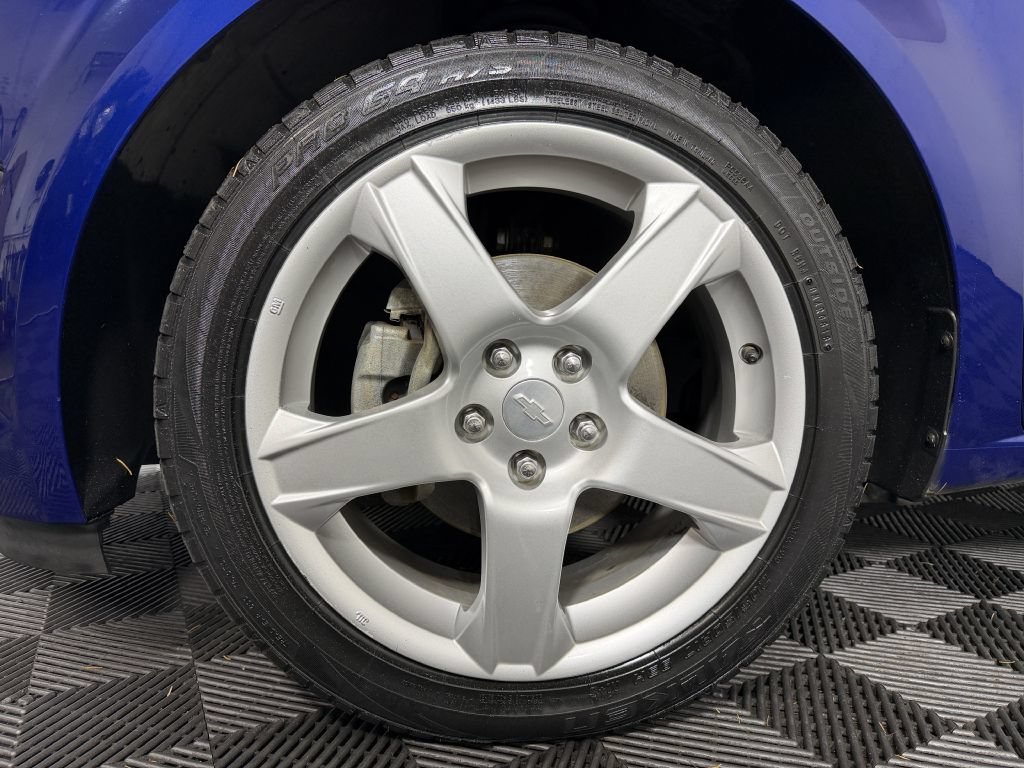 Used 2014 Chevrolet Sonic LTZ FWD image 37