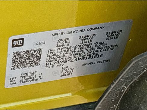 Used 2023 Chevrolet TrailBlazer ACTIV w/ Sun and Liftgate Package AWD/4WD image 32
