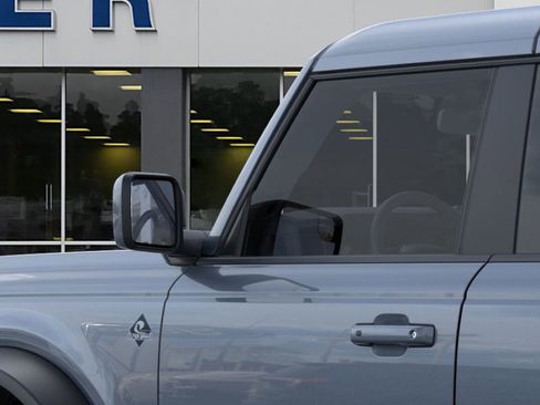 New 2025 Ford Bronco Outer Banks w/ Sasquatch Package image 22