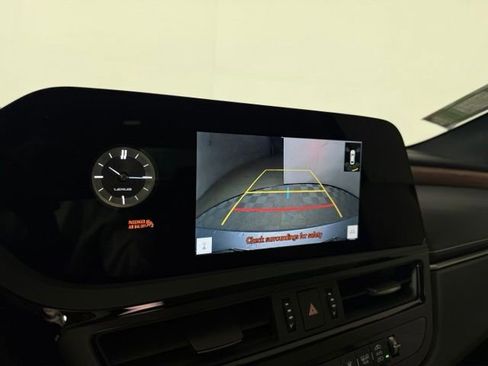Used 2025 Lexus ES 350 w/ Premium Package FWD image 28