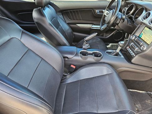 Certified 2019 Ford Mustang GT image 21