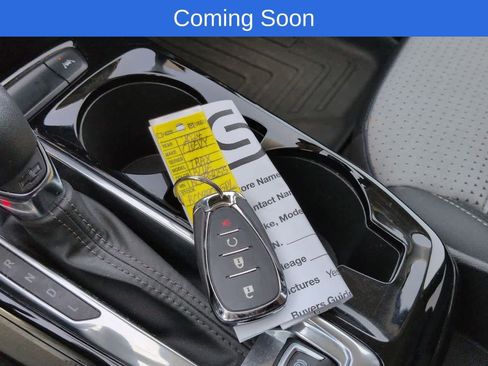 Used 2024 Chevrolet Trax LT w/ Driver Confidence Package FWD image 33