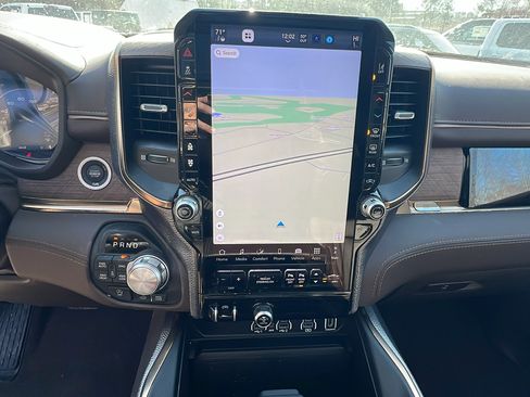 Used 2025 RAM 1500 Limited image 33