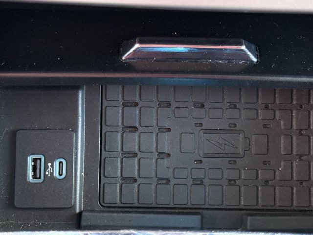 Used 2024 Ford Expedition XLT RWD image 21